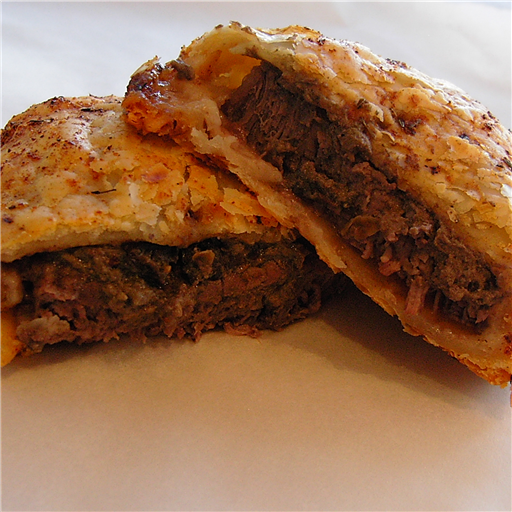 Beef En Croute (225g)