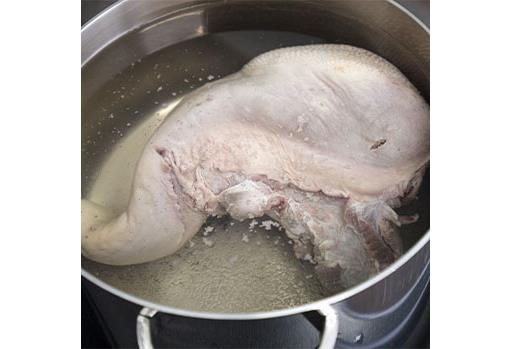 Ox Tongue (1- 1.2 Kg Each)